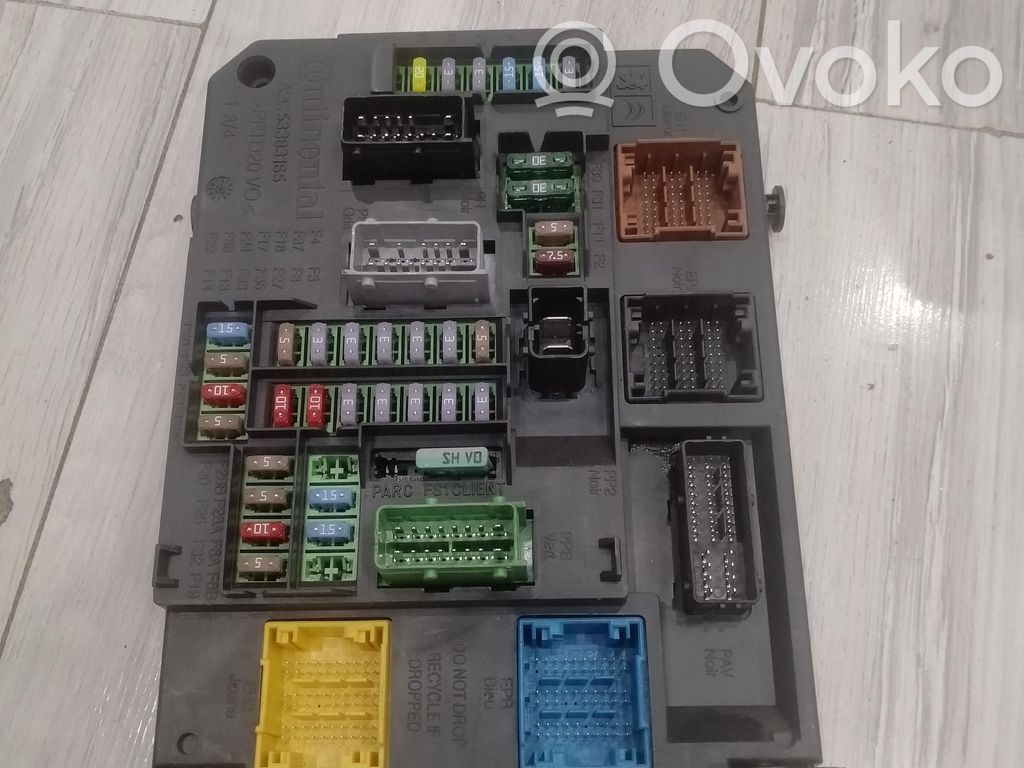 Citroen C4 Grand Picasso Comfort/convenience module 
