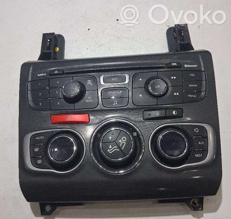Citroen C4 Grand Picasso Head unit multimedia control 