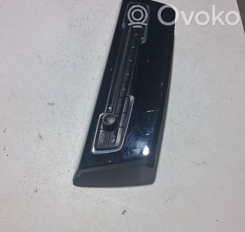 BMW 2 F45 Head unit multimedia control 