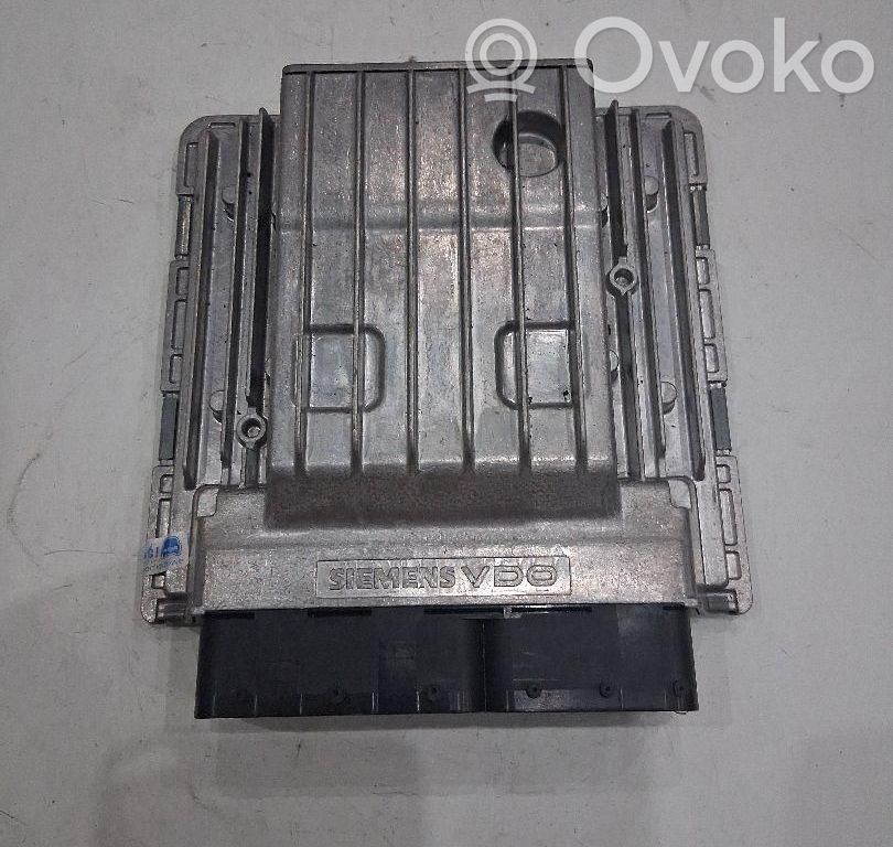 BMW 1 E81 E87 Engine control unit/module ECU 