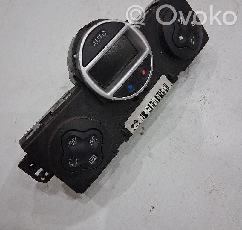 Renault Clio III Climate control unit 