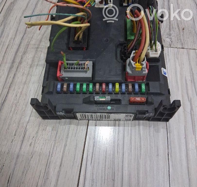 Peugeot 207 Comfort/convenience module 