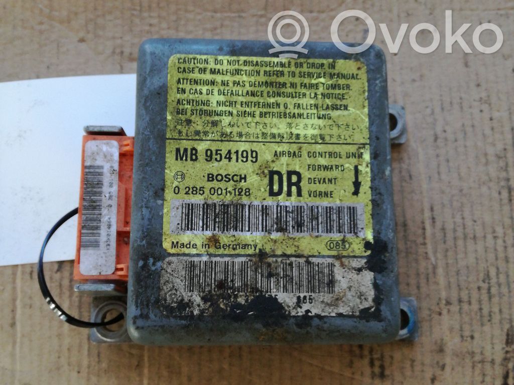 Mitsubishi Carisma Airbag control unit/module 