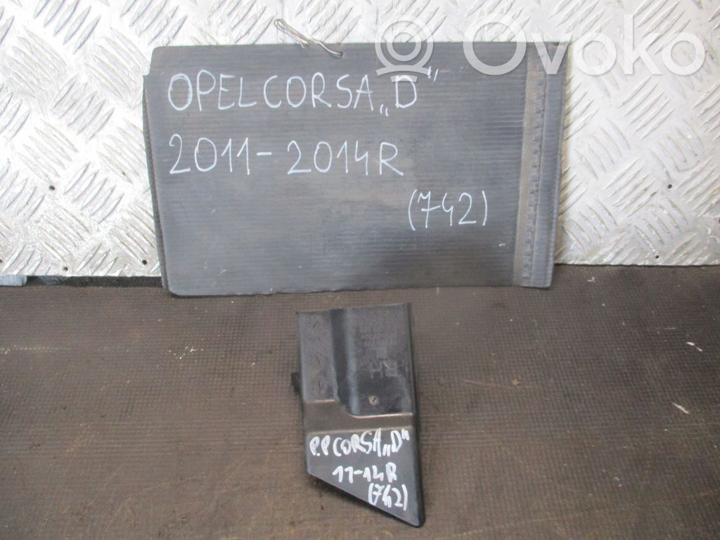 Opel Corsa D Front bumper mounting bracket 