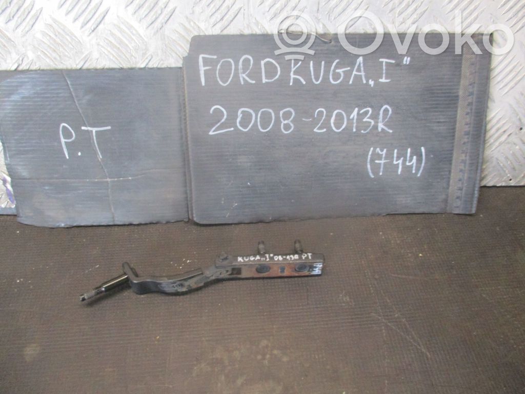 Ford Kuga I Tailgate/trunk/boot hinge 