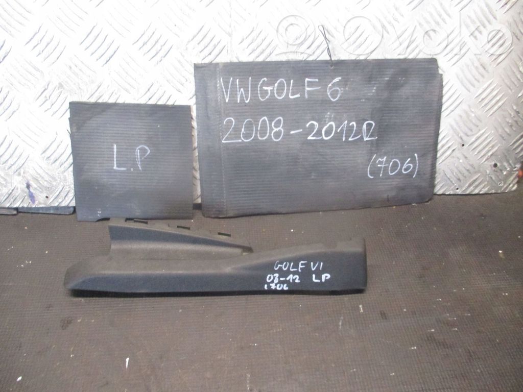 Volkswagen Golf VI Tapicerka / Komplet 