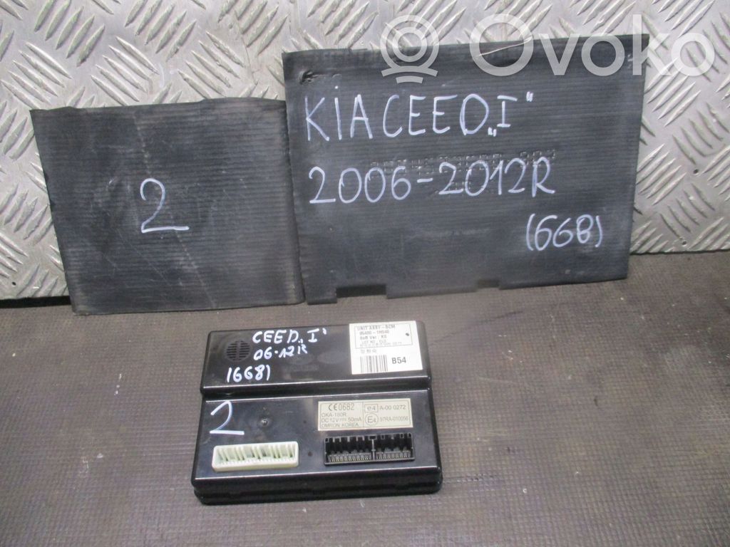 KIA Ceed Fuse box set 