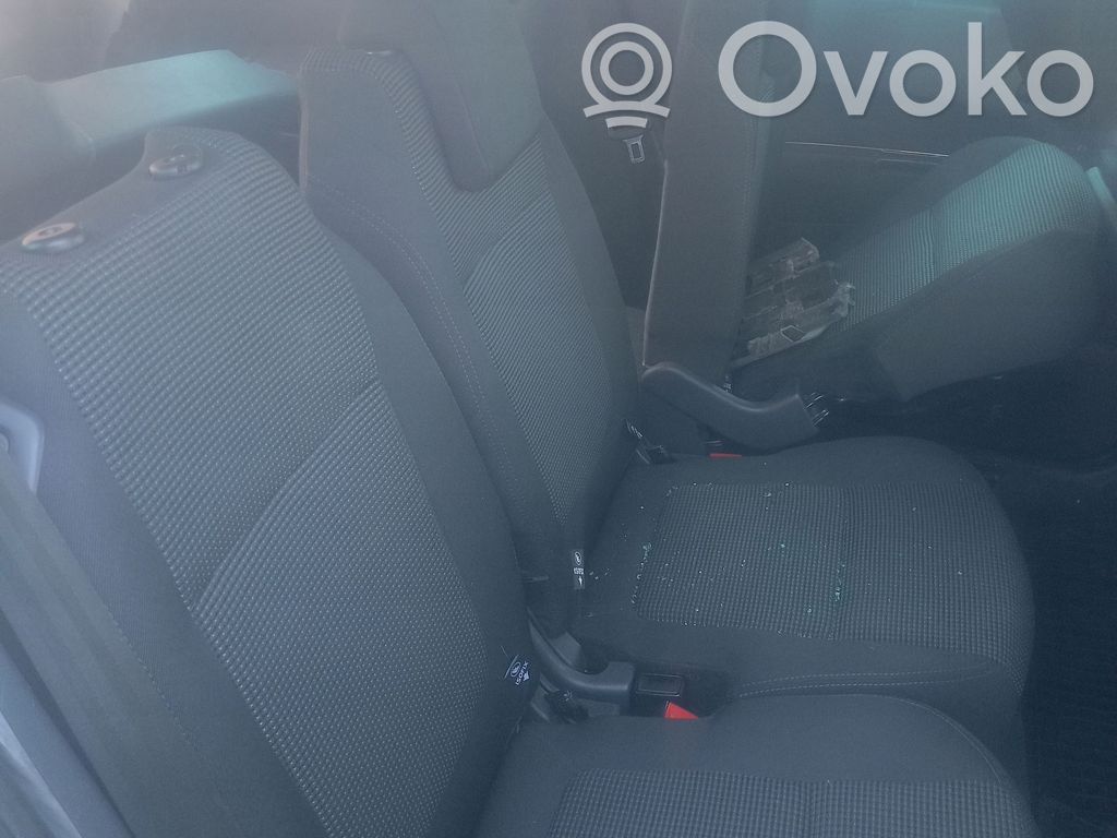 Interior set