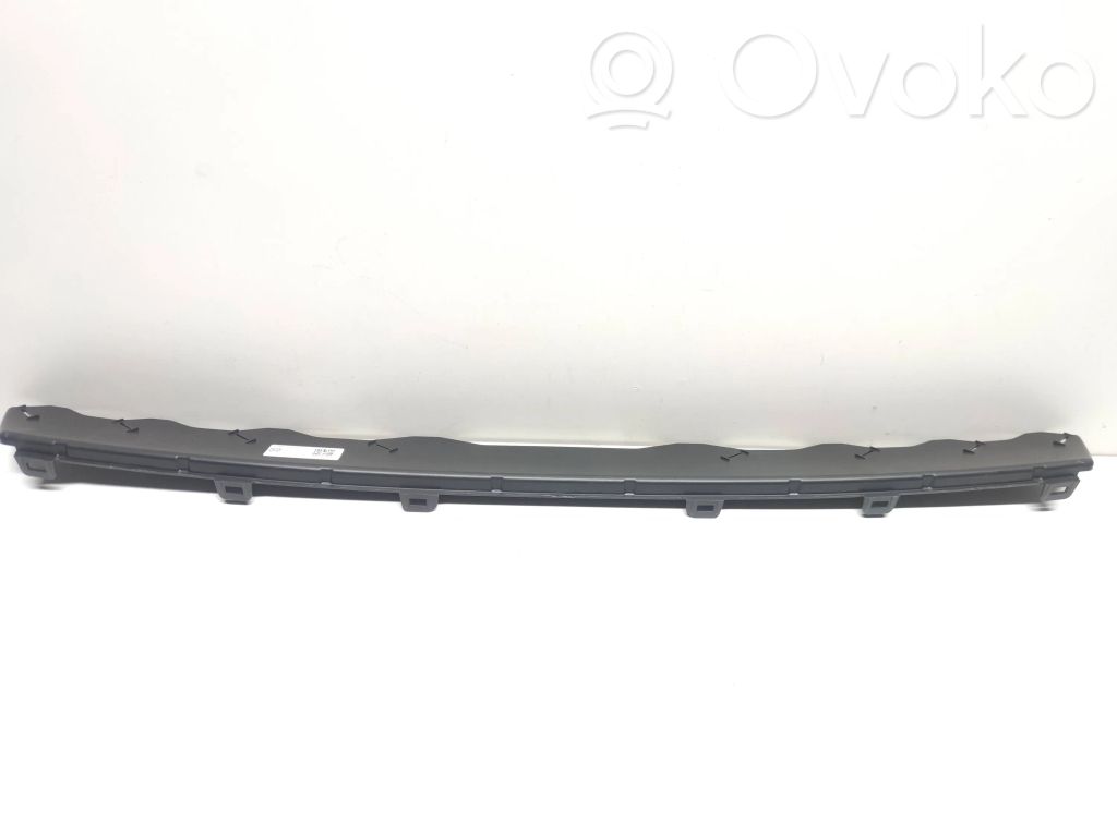 Seat Leon IV Front bumper upper radiator grill 