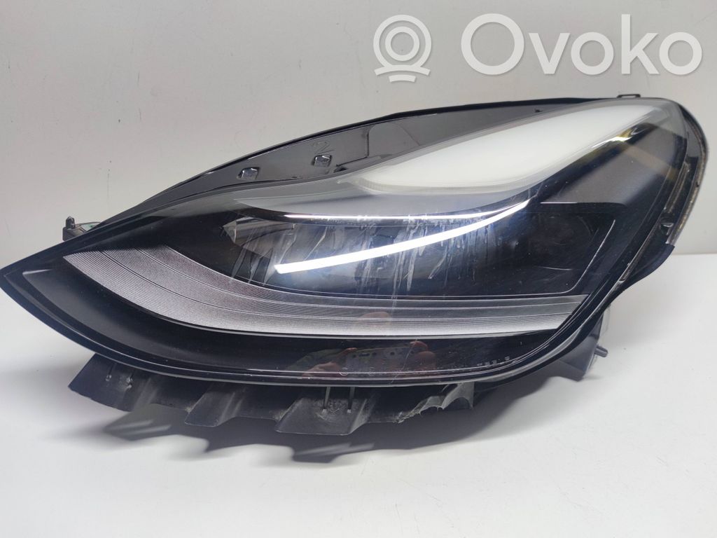Tesla Model Y Headlight/headlamp 