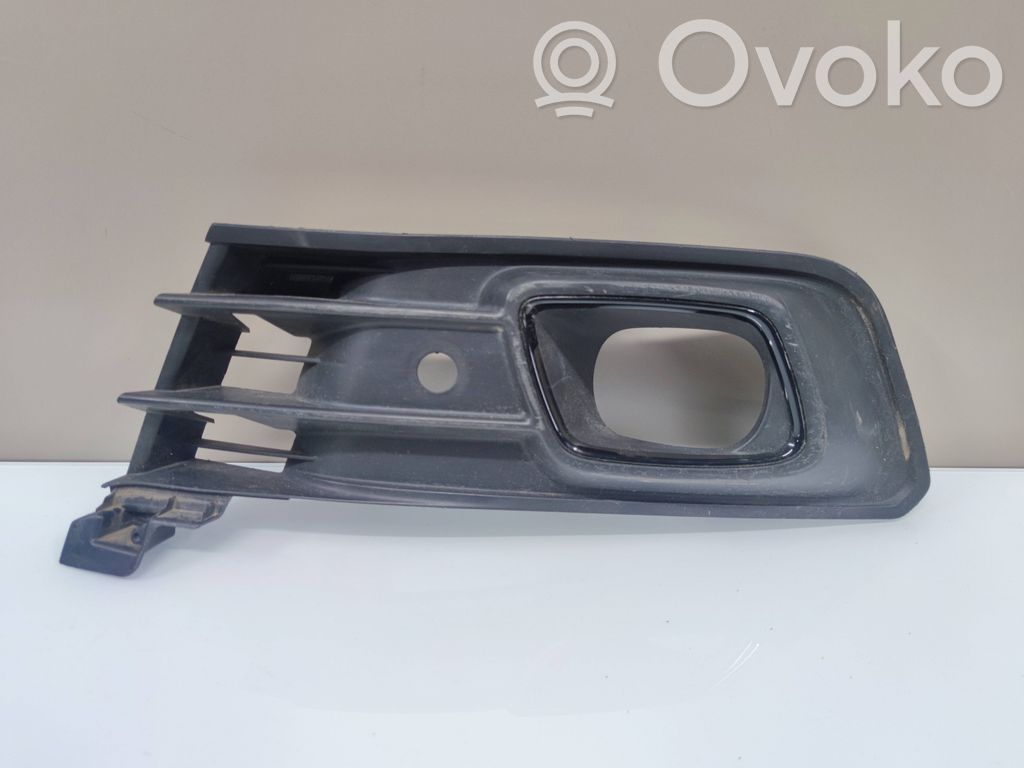 Renault Captur Mascherina/griglia fendinebbia anteriore 