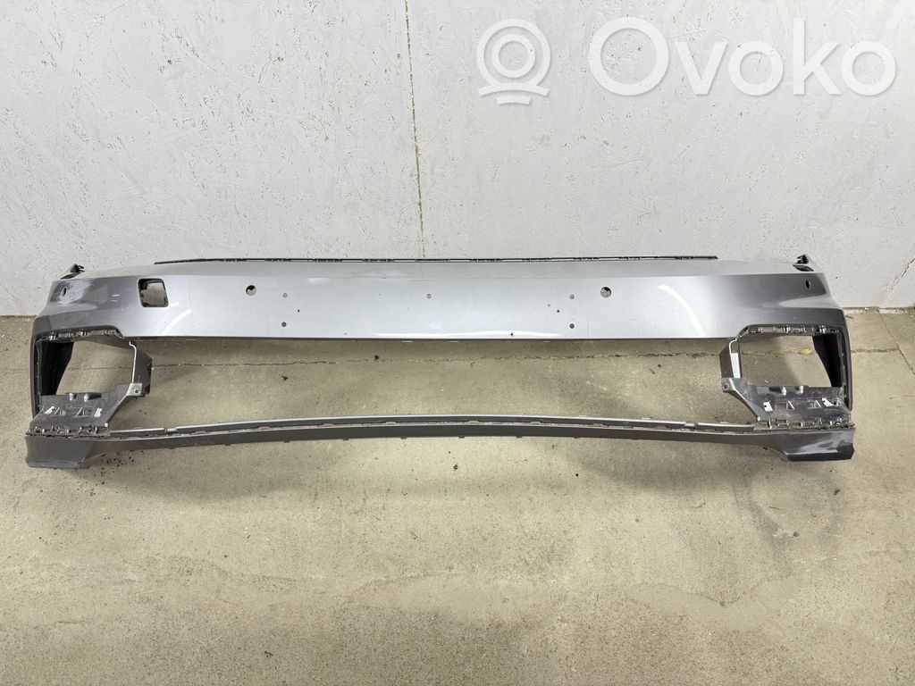 Volkswagen PASSAT B8 Priekšējais bamperis 