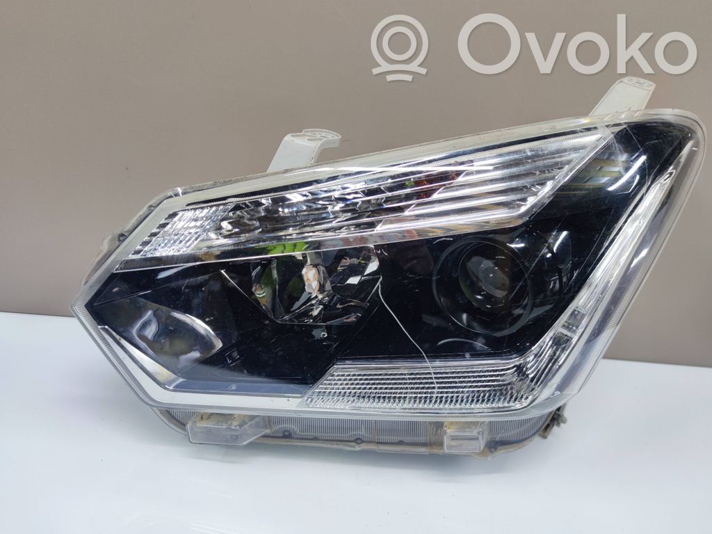 Isuzu D-Max Headlight/headlamp 