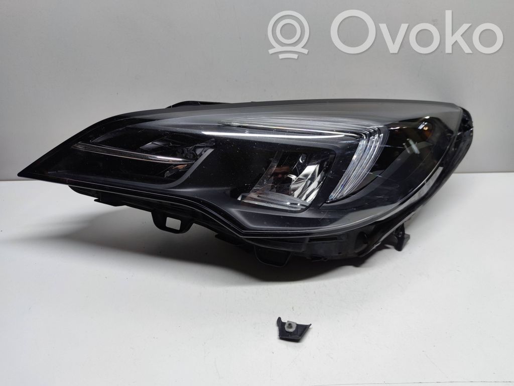 Opel Astra K Scheinwerfer 
