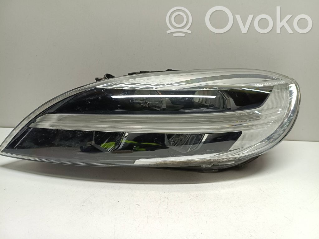 Volvo V40 Headlight/headlamp 