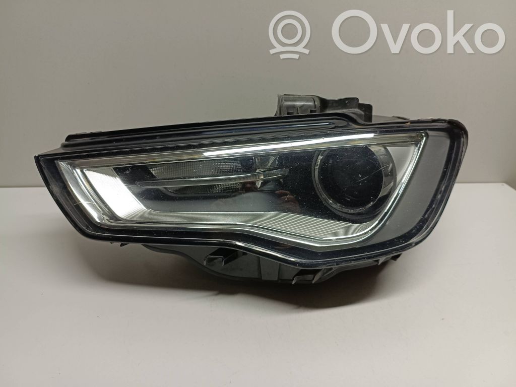Audi A3 S3 8V Headlight/headlamp 