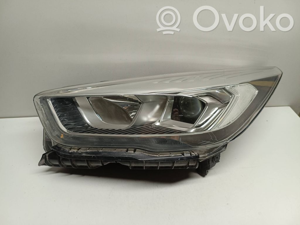 Ford Kuga II Headlight/headlamp 