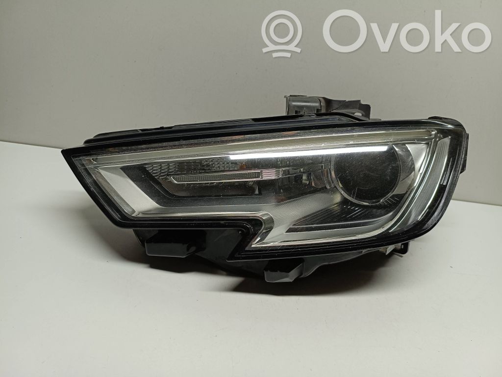 Audi A3 S3 8V Priekinis žibintas 