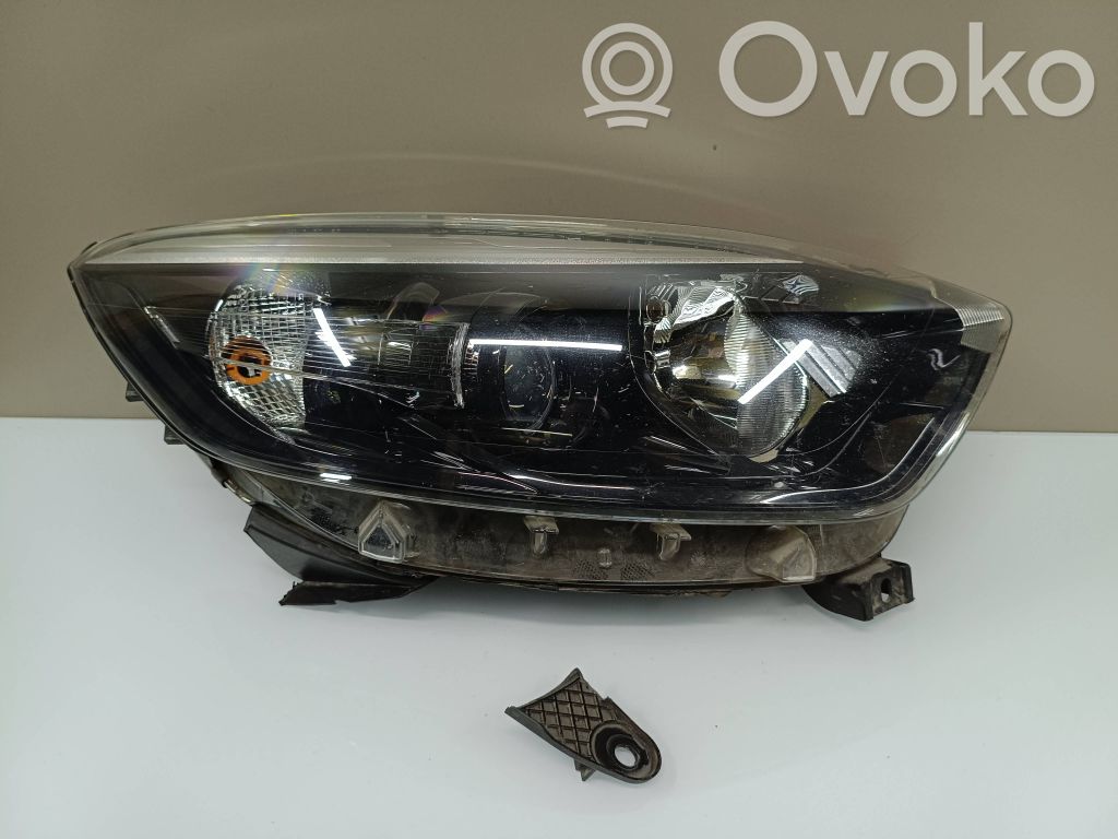 Renault Captur Headlight/headlamp 
