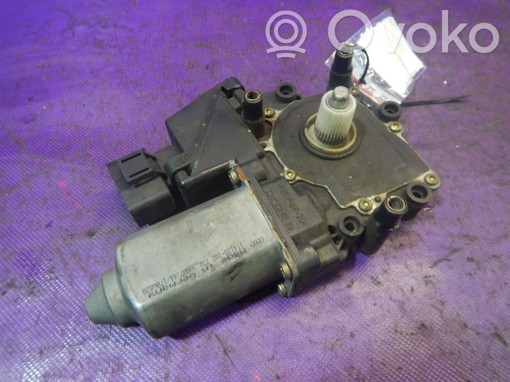 Audi A6 S6 C5 4B Motorino alzacristalli della portiera anteriore 