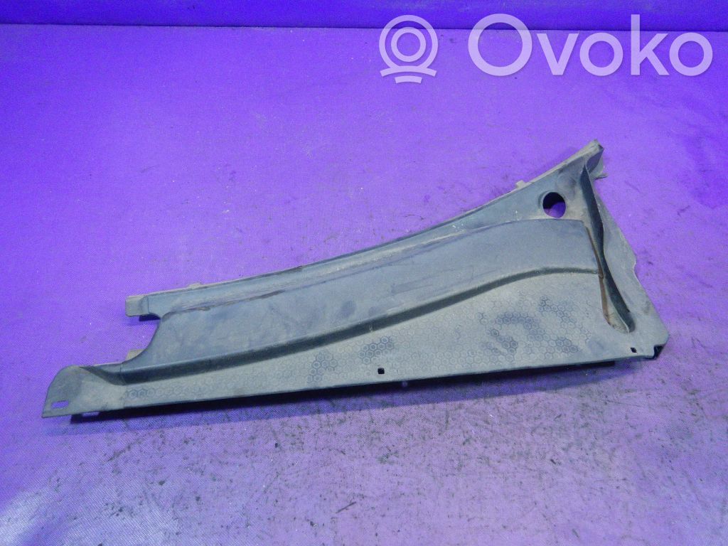 Chevrolet PT Cruiser Wiper trim 