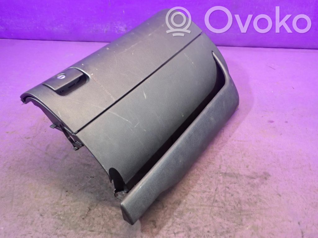 Guantera   1M1857103,1M1857103