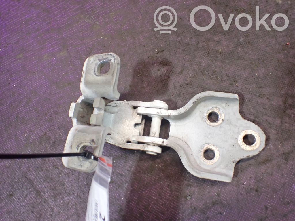 Renault Master II Front door lower hinge 