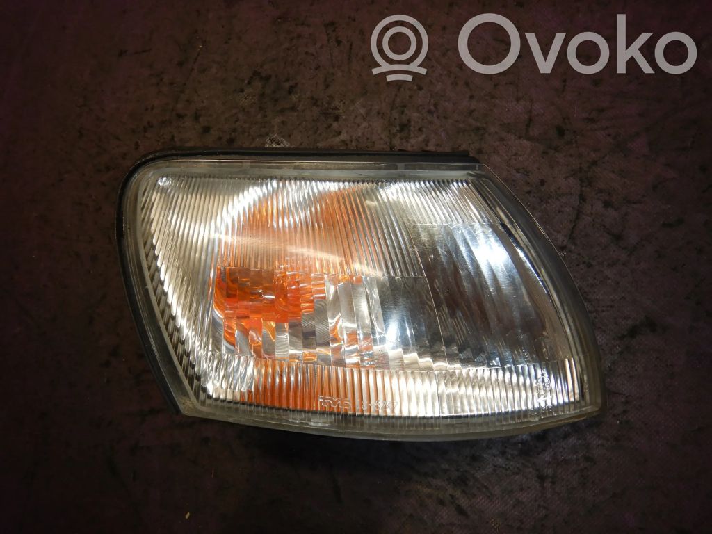 Toyota Carina T210 Front indicator light 