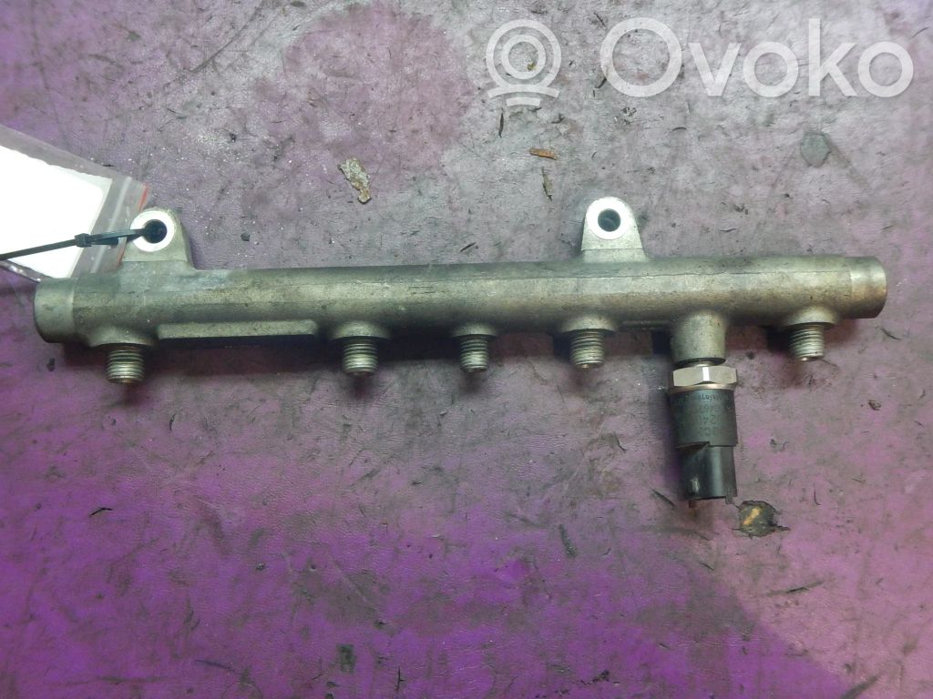 Renault Scenic I Tuyau de conduite principale de carburant