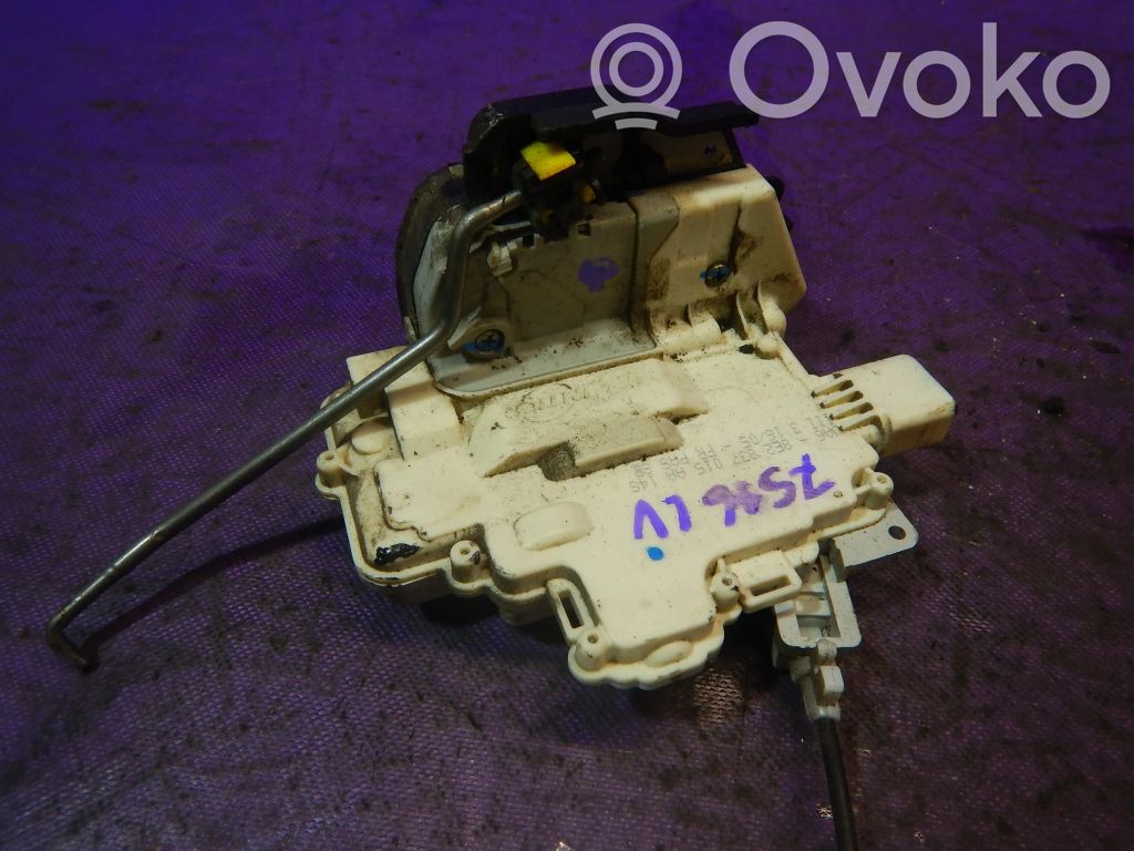 Audi A4 S4 B7 8E 8H Serrure de porte avant 