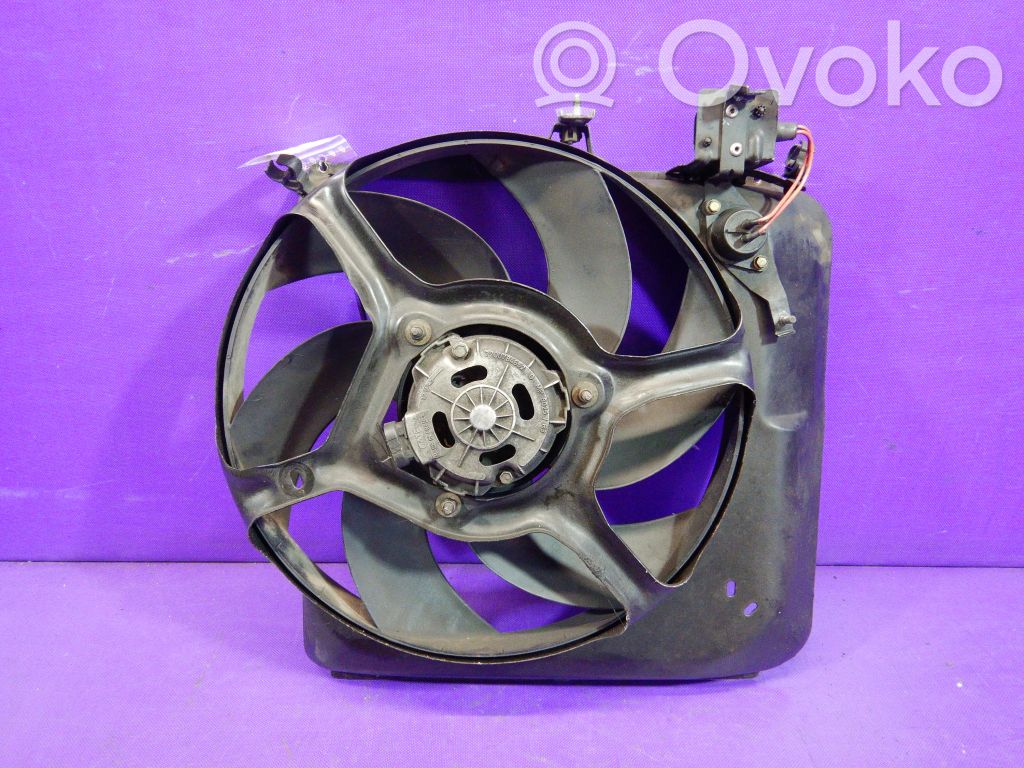 Renault Clio I Ventilatoru komplekts 
