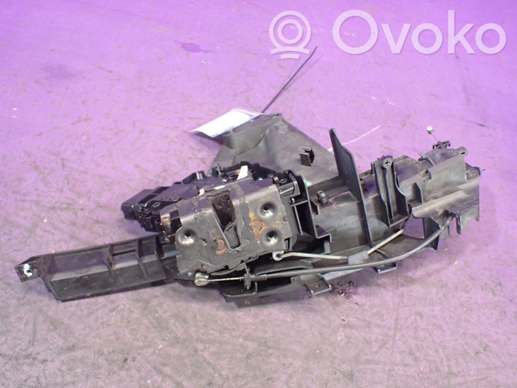 Ford C-MAX I Front door lock 