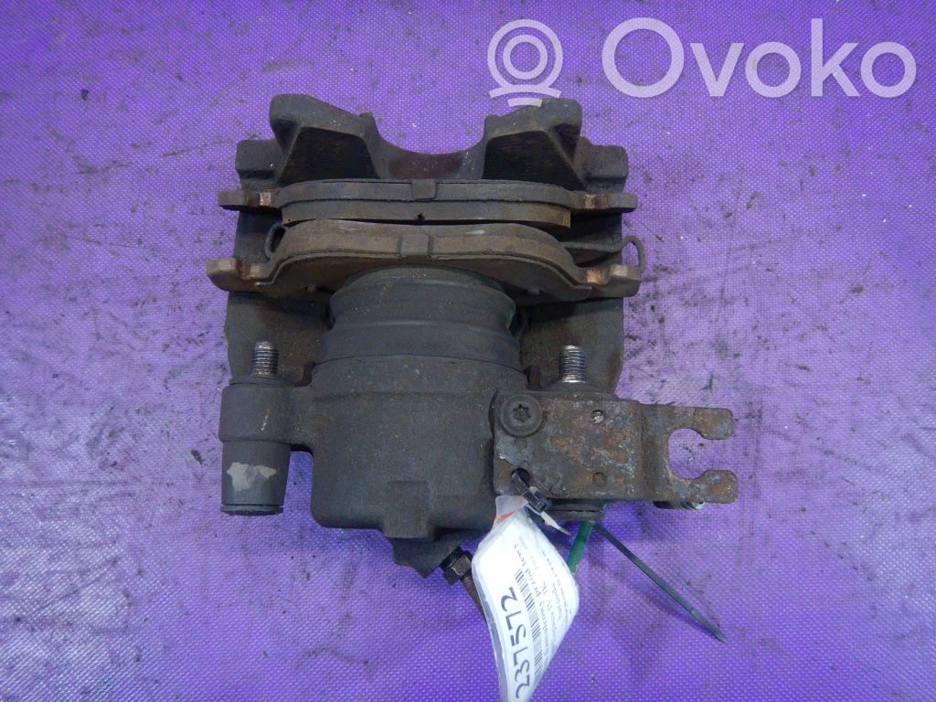 Caliper de freno delantero