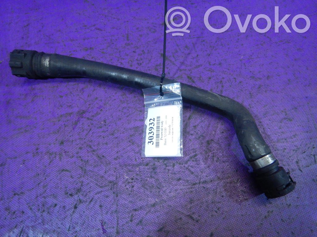 BMW X3 E83 Engine coolant pipe/hose 