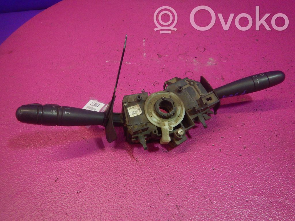 Renault Kangoo I Interruptor/palanca de limpiador de luz de giro 
