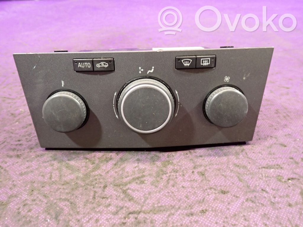 Opel Astra H Comutator control ventilator interior 