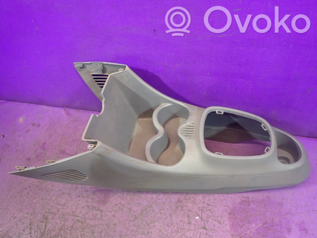 Peugeot 107 Console centrale 