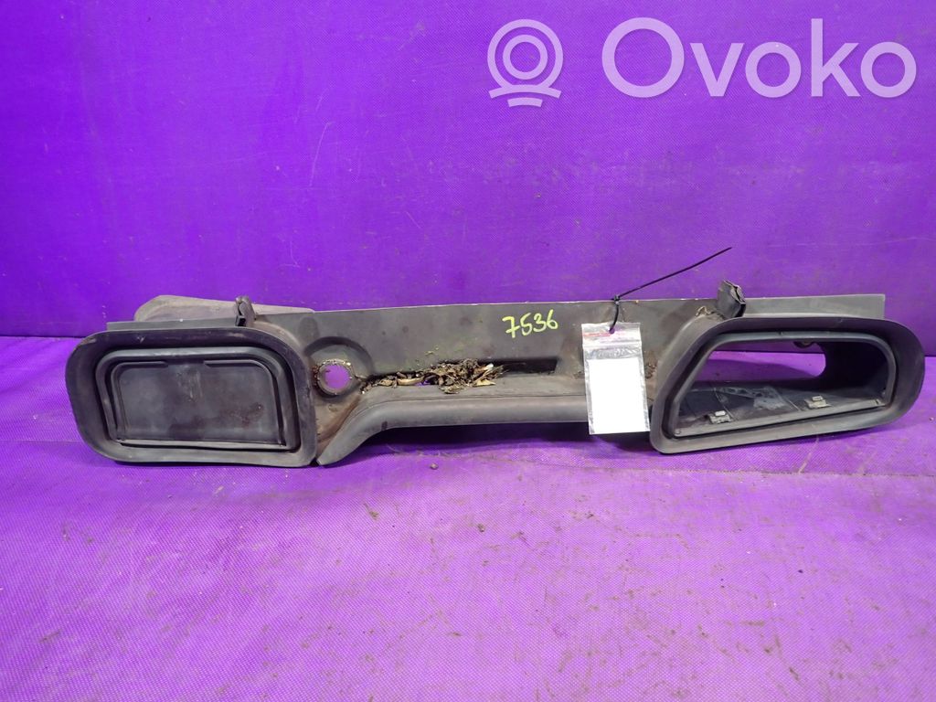 BMW 7 E38 Tube d'admission d'air 