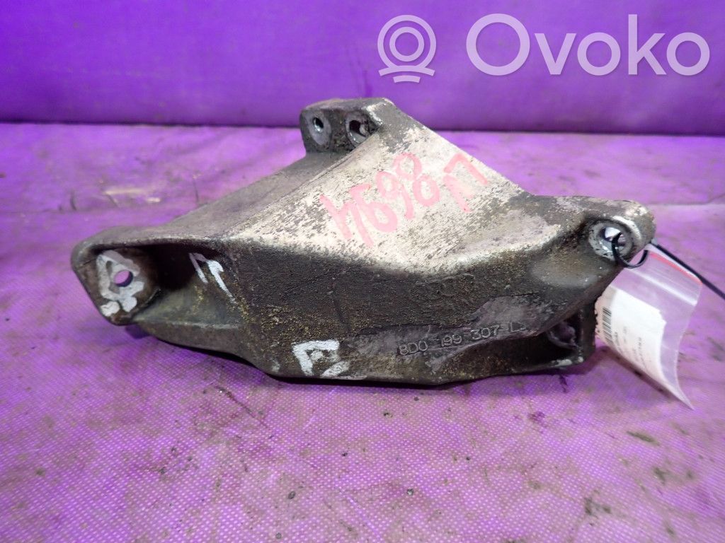 Engine mounting bracket   8D0199307L,8D0199307L