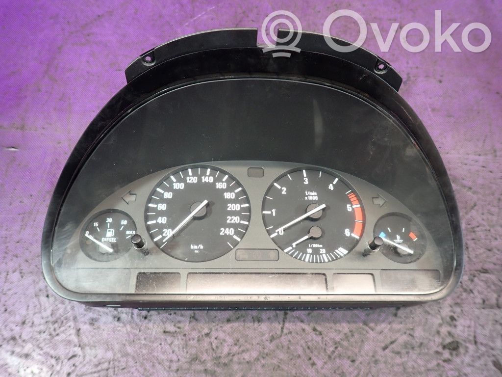 BMW 5 E39 Nopeusmittari (mittaristo) 