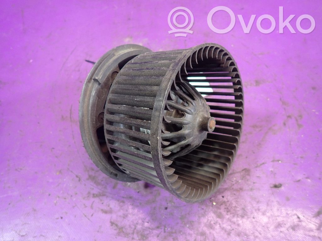 Peugeot 1007 Mazā radiatora ventilators 