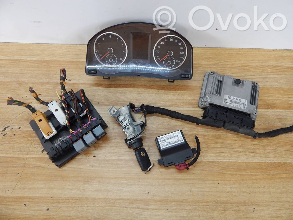 Volkswagen Tiguan Engine control unit/module 
