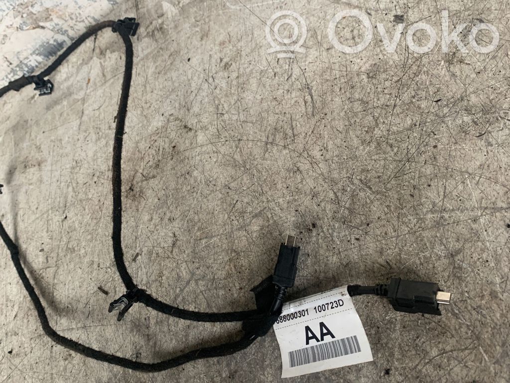 USB socket connector   AV4T14D202