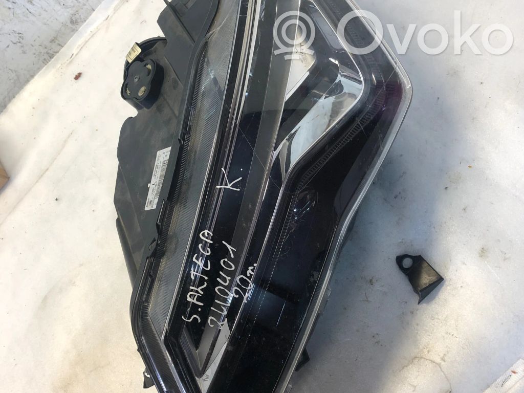 Seat Ateca Headlight/headlamp 