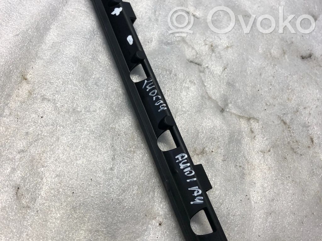 Audi A4 S4 B9 8W Batteriehalterung 