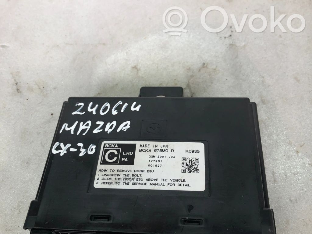 Mazda CX-30 Door control unit/module 