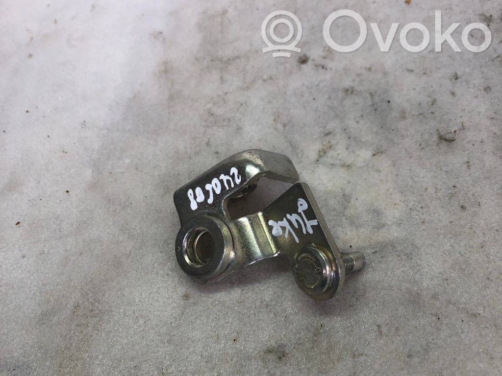 Nissan Juke II F16 Kita variklio skyriaus detalė 