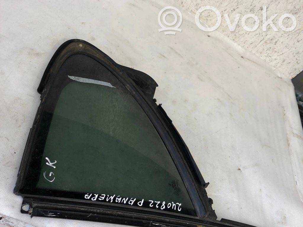 Porsche Panamera (970) Szyba karoseryjna drzwi tylnych 