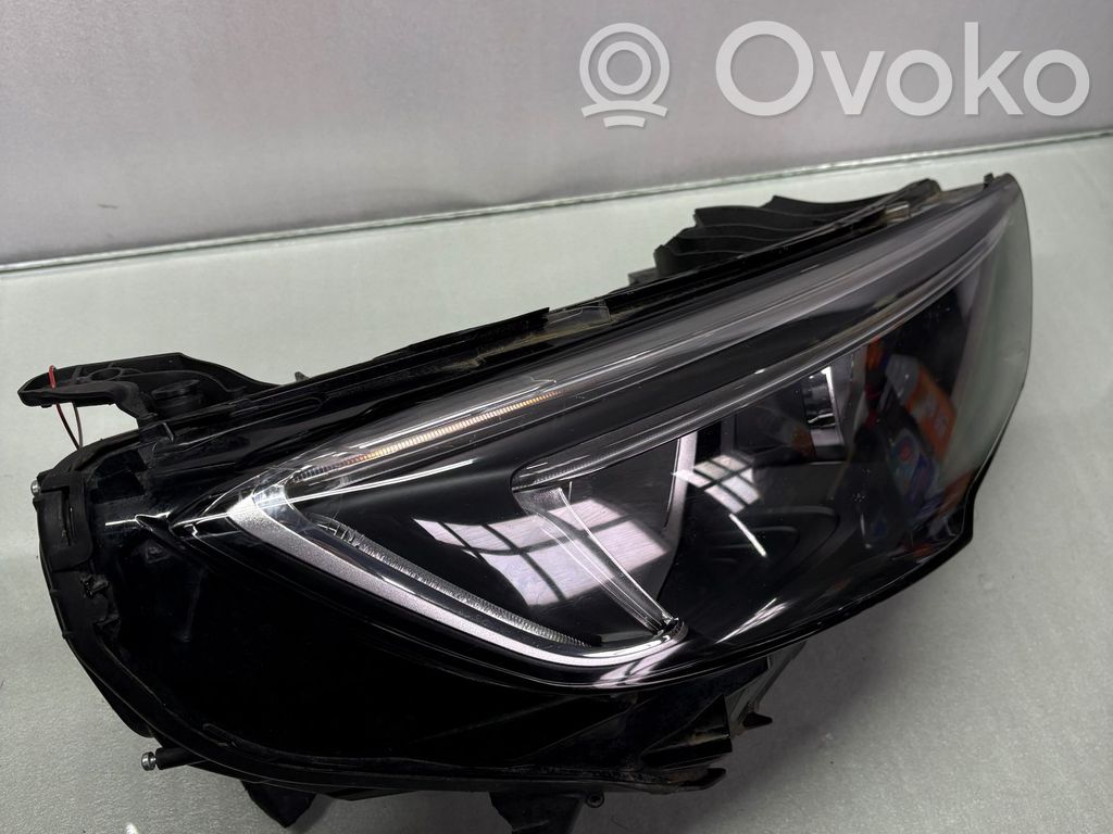 Opel Insignia B Scheinwerfer 