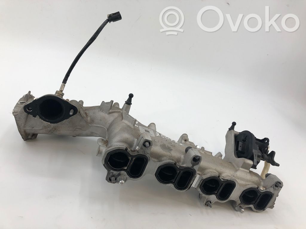 BMW X1 U11 Intake manifold 